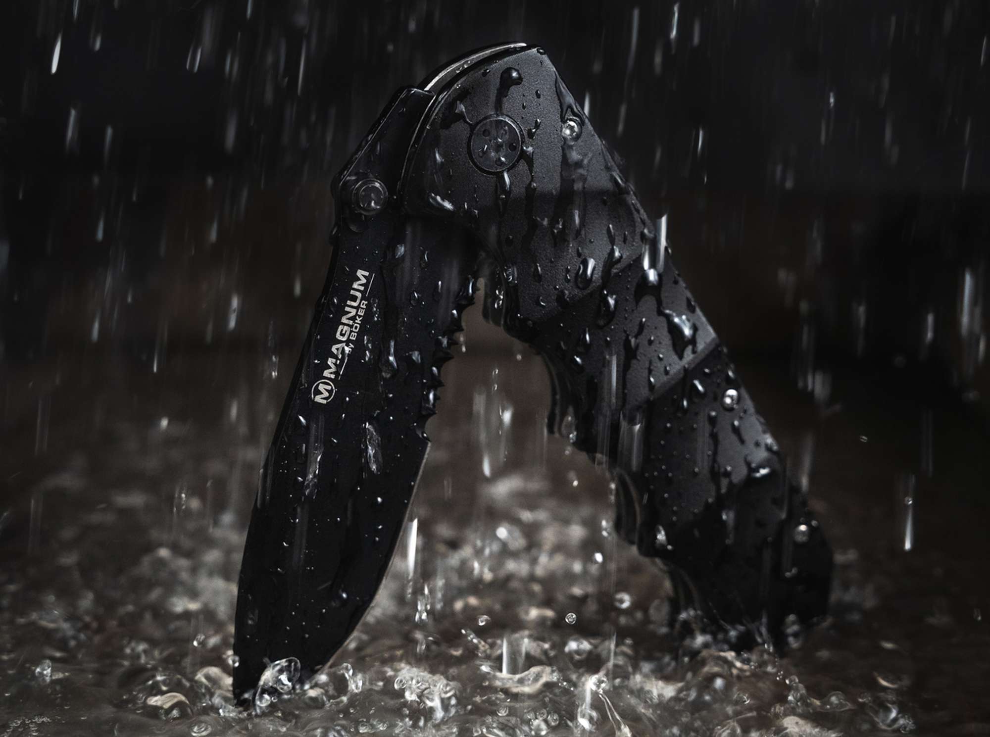Σουγιάς Boker Magnum Black Spear | www.lightgear.gr