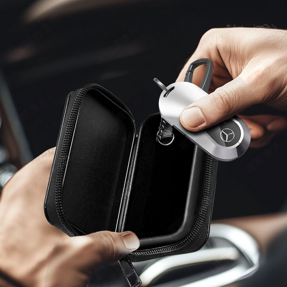 Θήκη Κλειδιού Αυτοκινήτου Tech-Protect KLR300 RFID Blocking Μαύρη | www.lightgear.gr