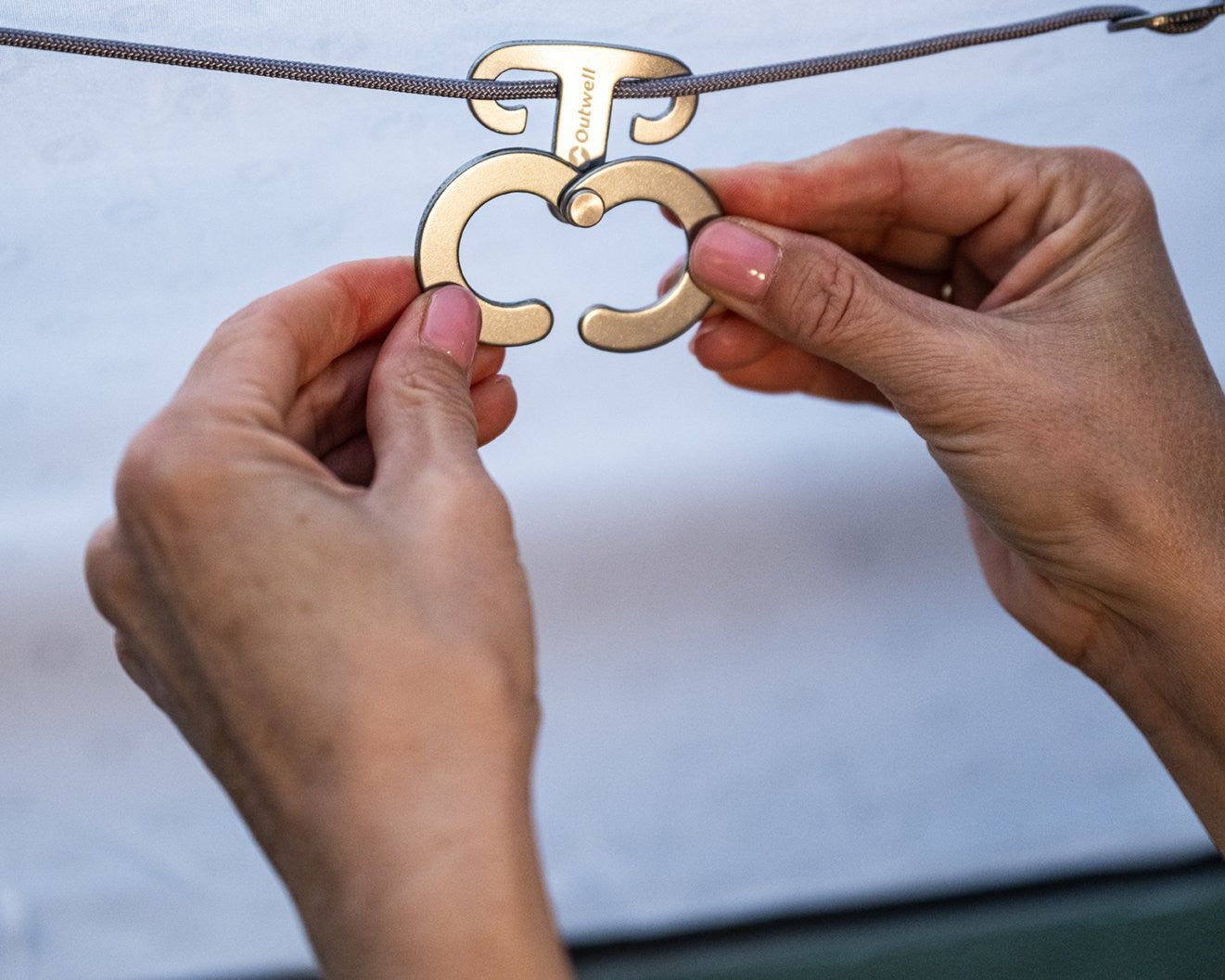 Γάντζοι Αξεσουάρ Outwell Accessory Hooks 4τεμ | www.lightgear.gr