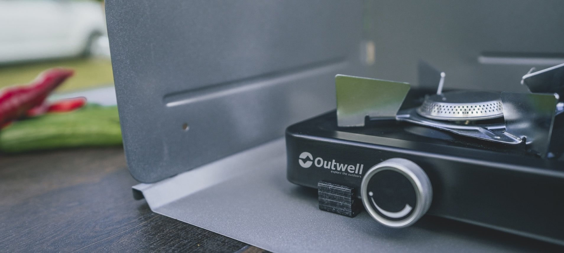 Πλάκα Θερμικής Διασποράς & Αντιανεμικό Outwell Heat Diffusion Plate & Windshield | www.lightgear.gr