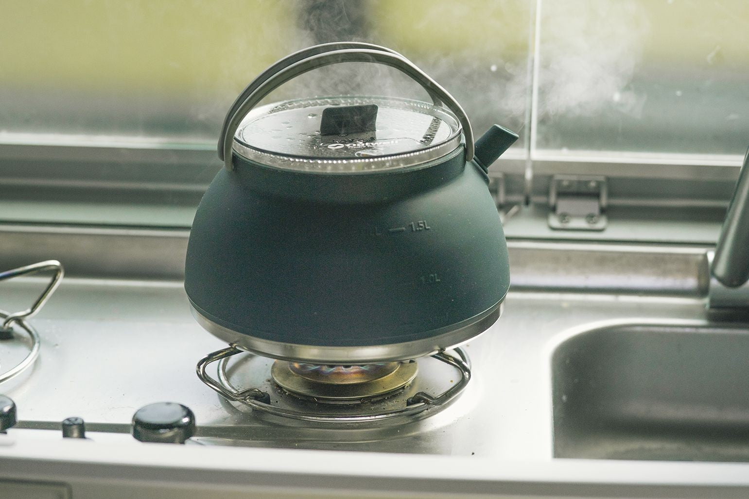 Βραστήρας Collaps Tea Time Outwell 1.5 L | www.lightgear.gr