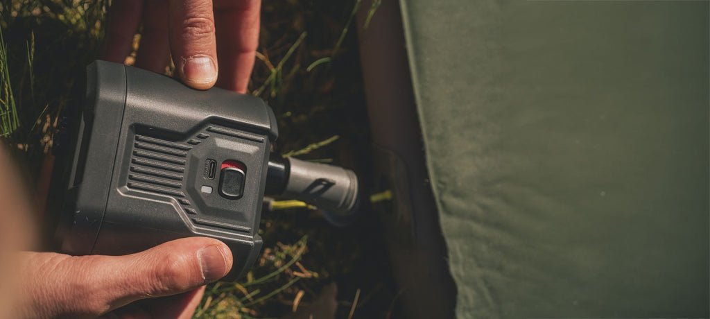 Τρόμπα Επαναφορτιζόμενη Outwell Mistral | www.lightgear.gr