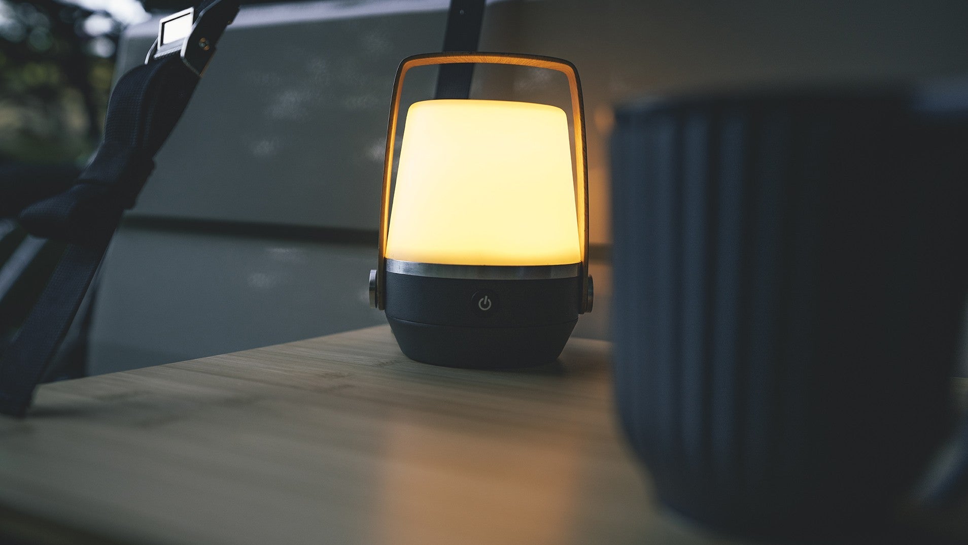 Φωτιστικό Outwell Aurelia M Επαναφορτιζόμενο | www.lightgear.gr