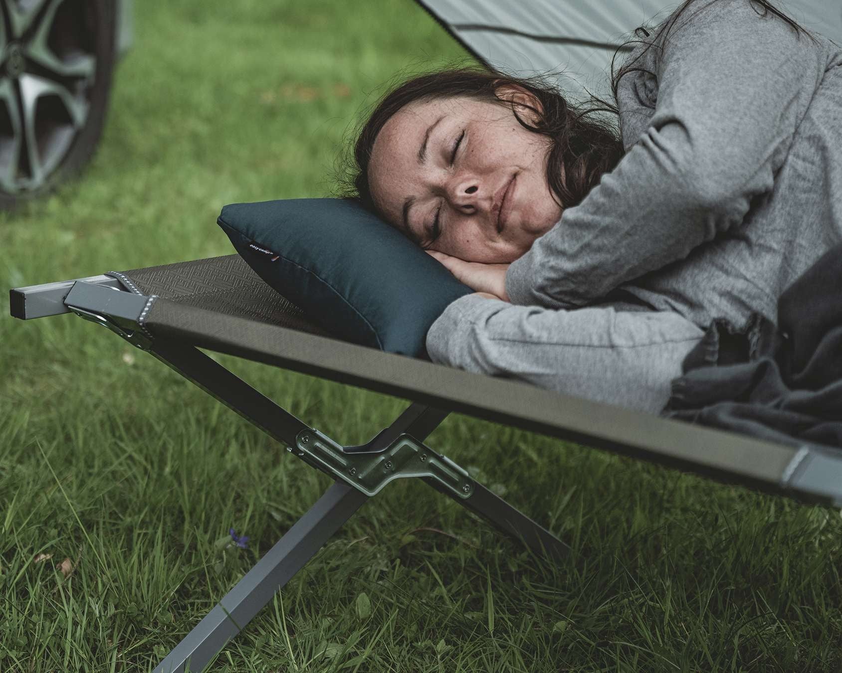 Μαξιλάρι Raven Compact Easy Camp Φουσκωτό | www.lightgear.gr