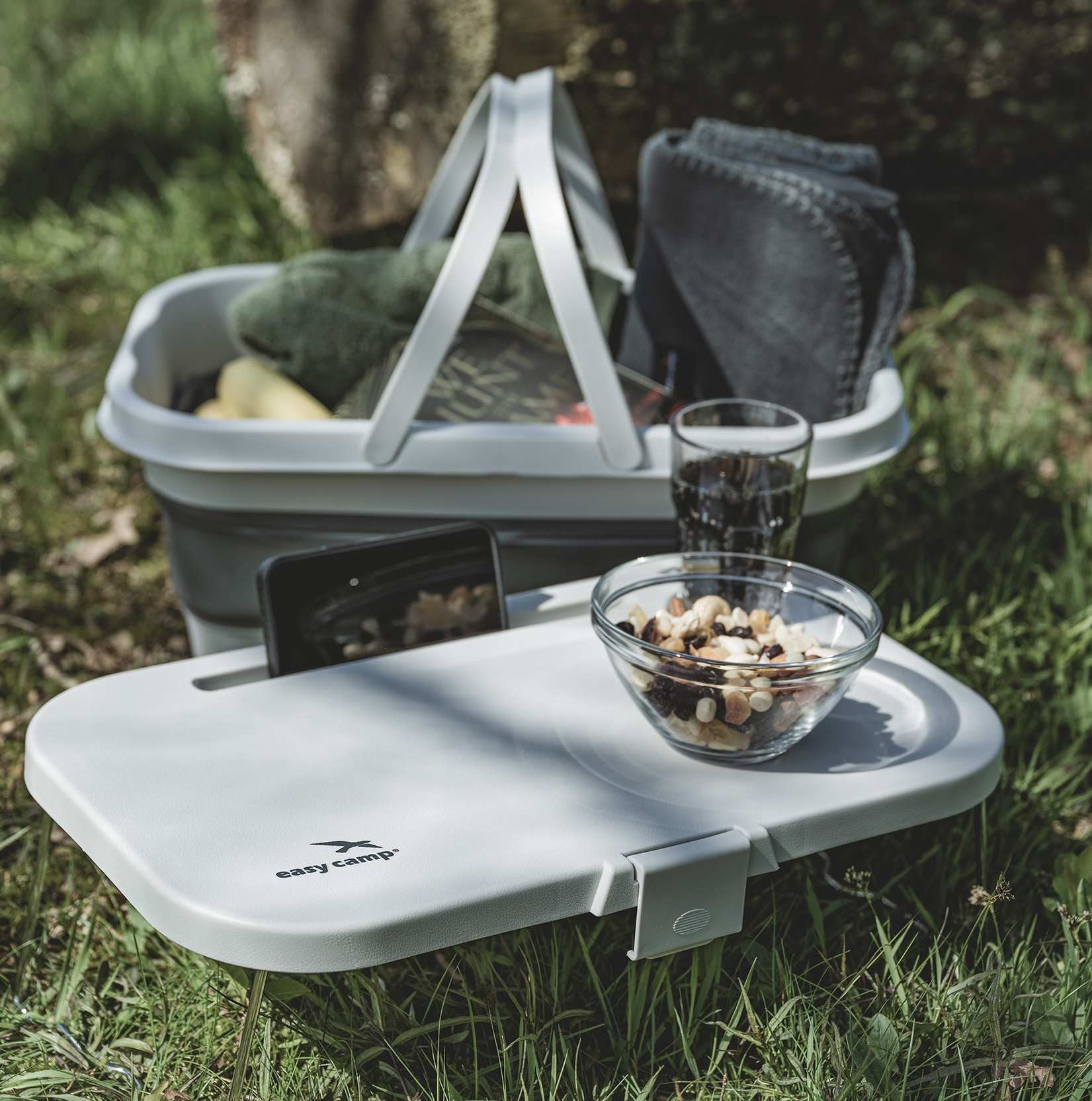 Καλάθι-Τραπέζι Easy Camp Picnic Basket & Table | www.lightgear.gr