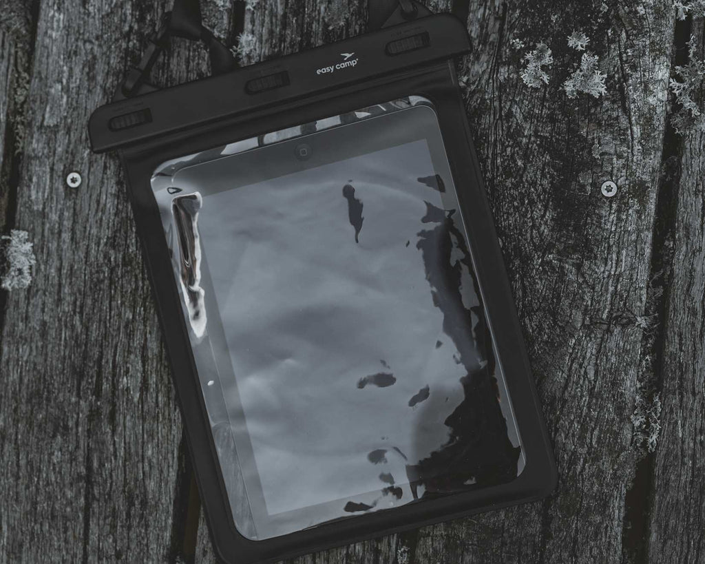 Αδιάβροχη Θήκη Tablet Easy Camp Sandwort | www.lightgear.gr