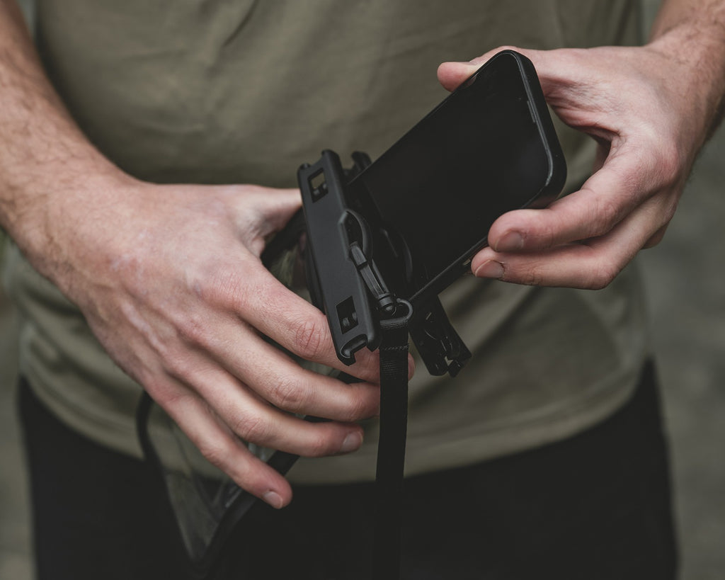 Αδιάβροχη Θήκη Smartphone Easy Camp Sandwort | www.lightgear.gr