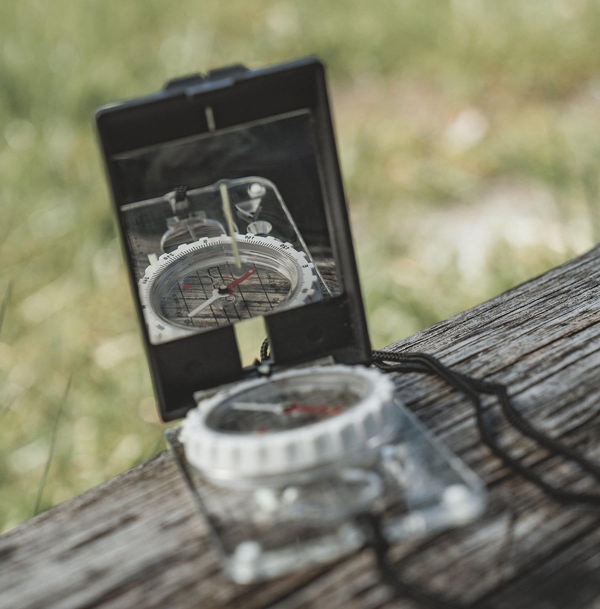 Πυξίδα Map Compass Mirror Easy Camp με Καθρέφτη | www.lightgear.gr