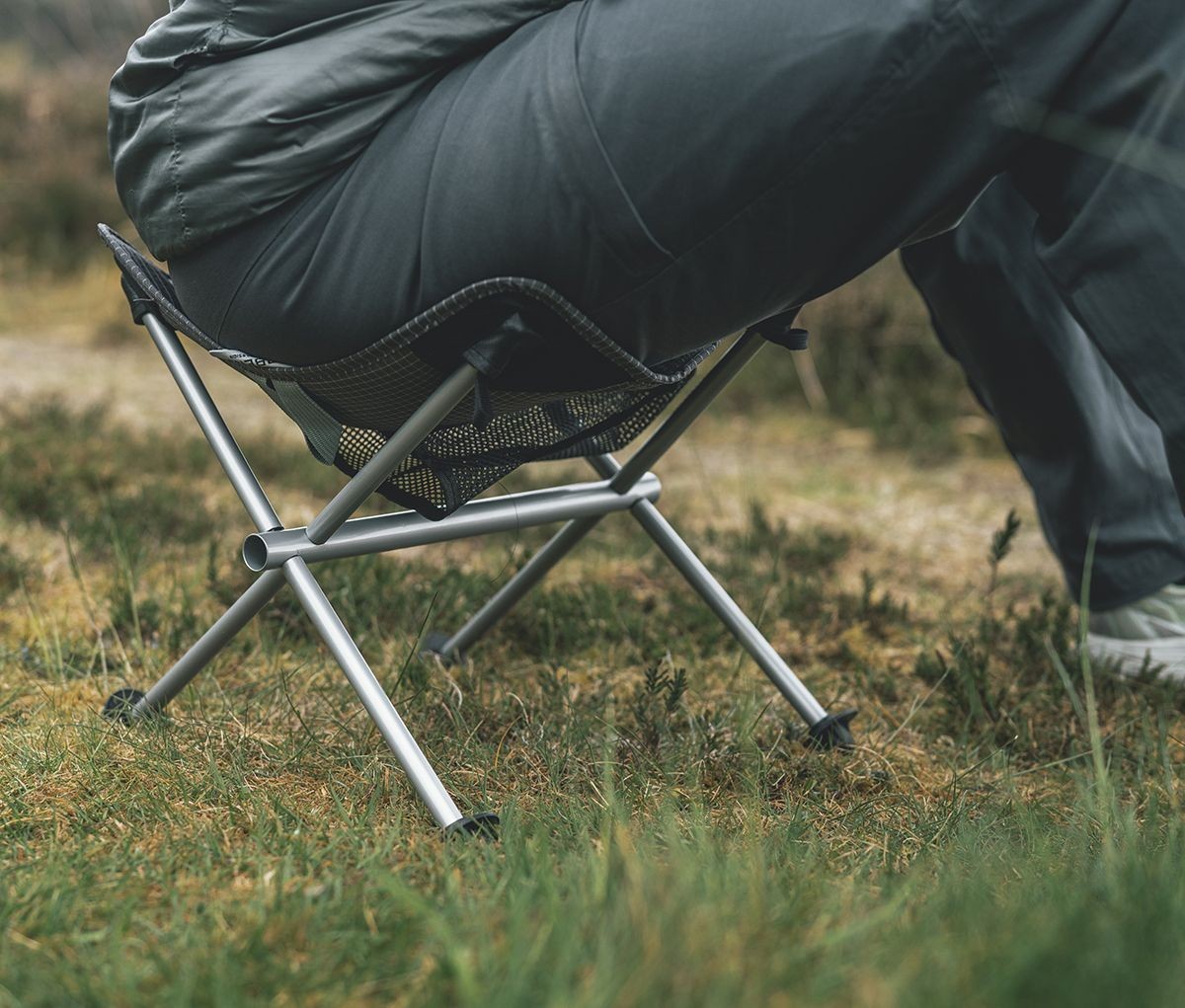 Σκαμπό/Υποπόδιο Robens Frontiersman Base Camp | www.lightgear.gr
