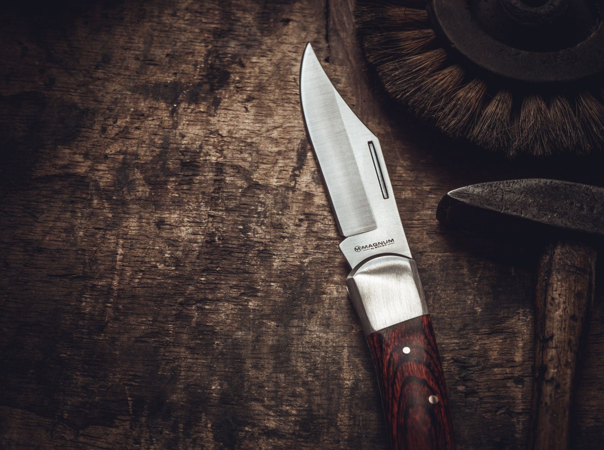 Σουγιάς Magnum Master Craftsman 2 440A Pakka Wood Καφέ 22.3cm | www.lightgear.gr