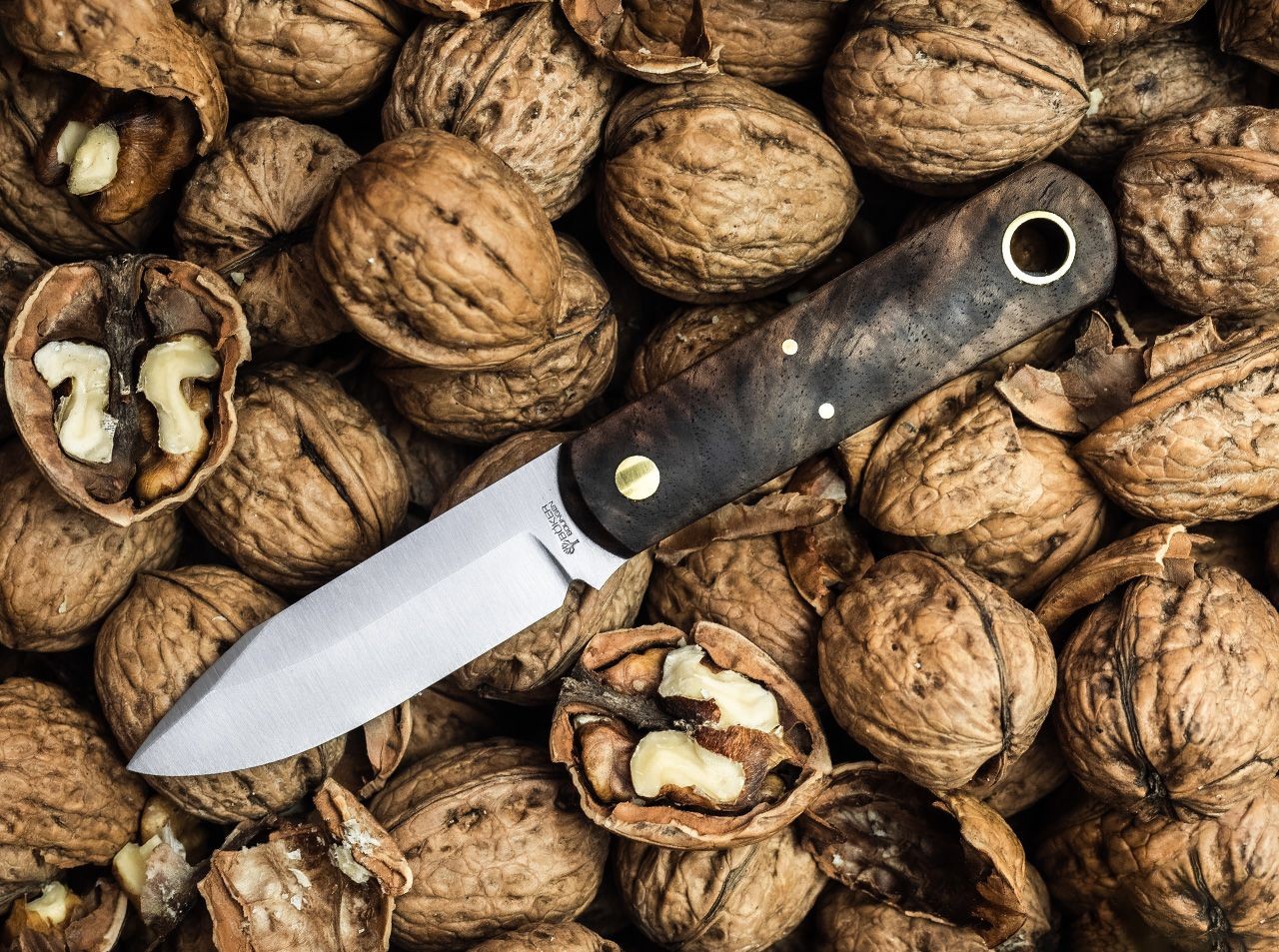 Μαχαίρι Boker Manufaktur Solingen Barlow BFF ABE-L Walnut Wood Brown 15.3cm | www.lightgear.gr