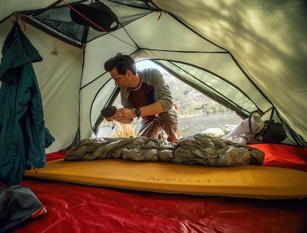 Αυτοφούσκωτο Υπόστρωμα Robens Air Impact 50 L | www.lightgear.gr