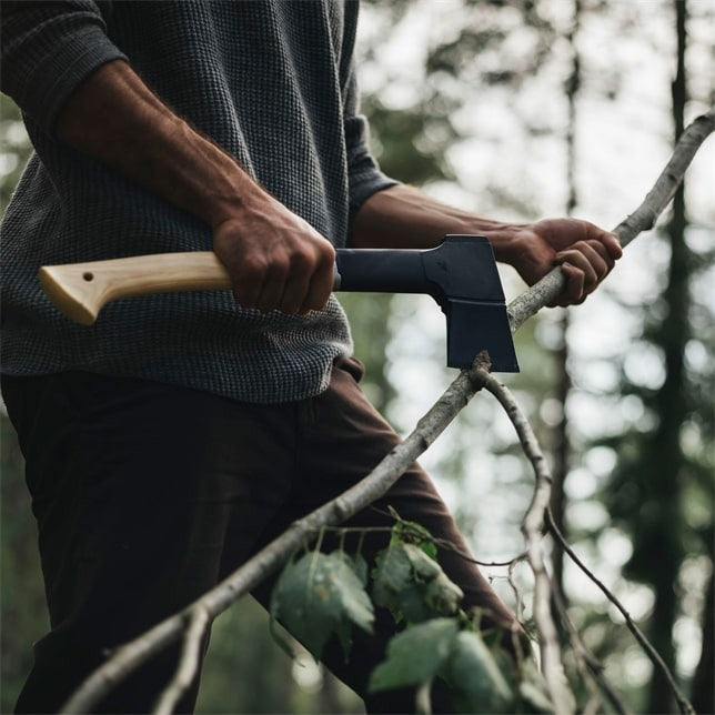 Τσεκούρι Fiskars Norden N10 | www.lightgear.gr
