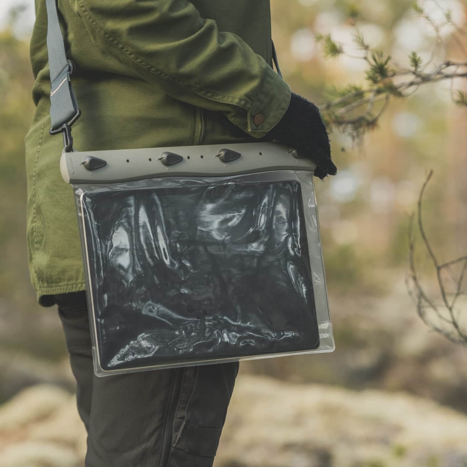 Αδιάβροχη Θήκη Aquapac για Ipad Pro 670F Landscape | www.lightgear.gr
