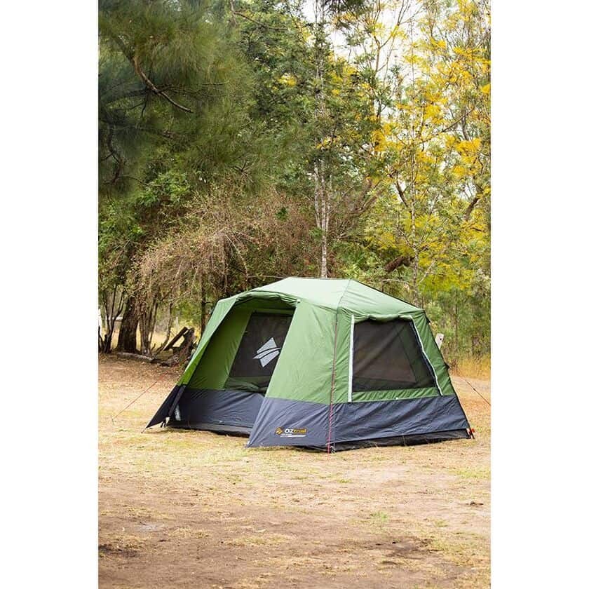Σκηνή Oztrail Fast Frame 6P | www.lightgear.gr