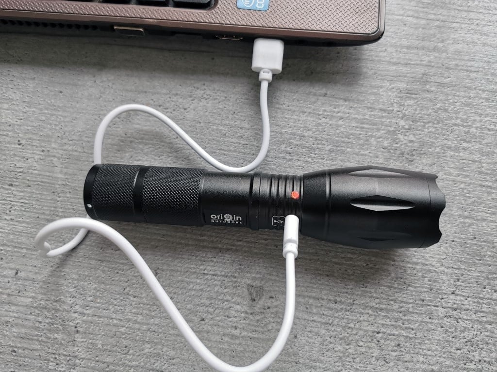 Φακός Origin Outdoors LED Focus 500 Lumens | www.lightgear.gr