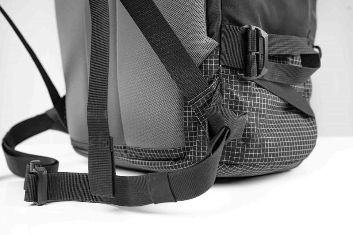 Σακίδιο Matador SEG 28lt Μαύρο | www.lightgear.gr