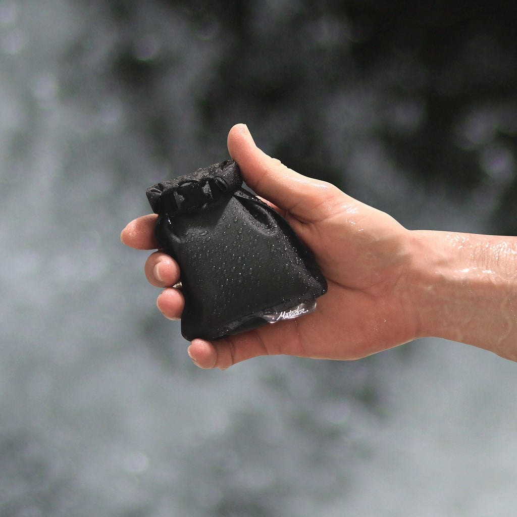 Θήκη Για Σαπούνι Matador FlatPak Charcoal | www.lightgear.gr
