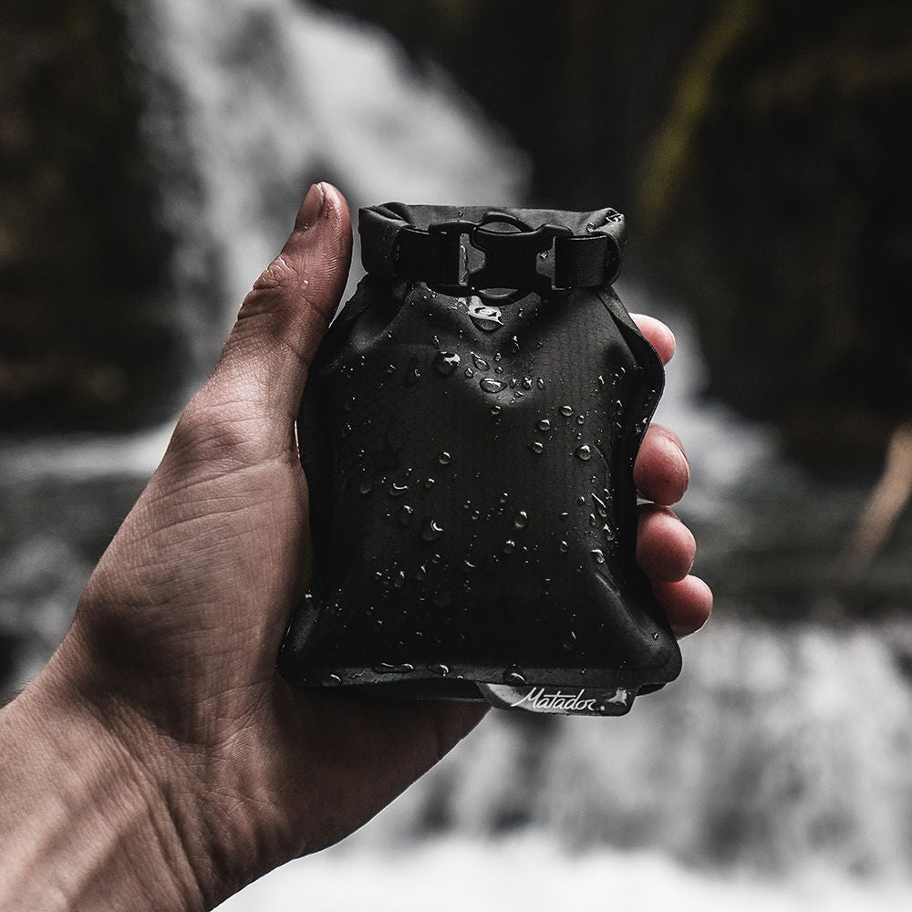 Θήκη Για Σαπούνι Matador FlatPak Charcoal | www.lightgear.gr