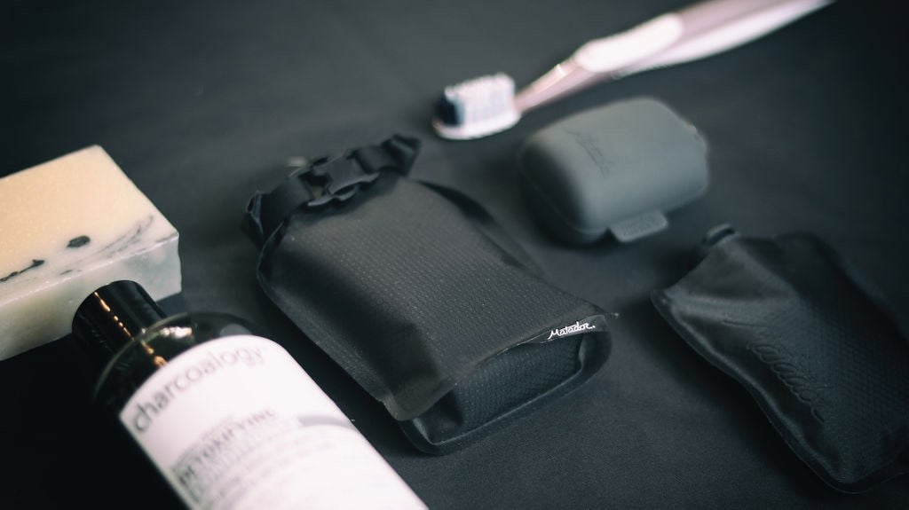 Θήκη Για Σαπούνι Matador FlatPak Charcoal | www.lightgear.gr