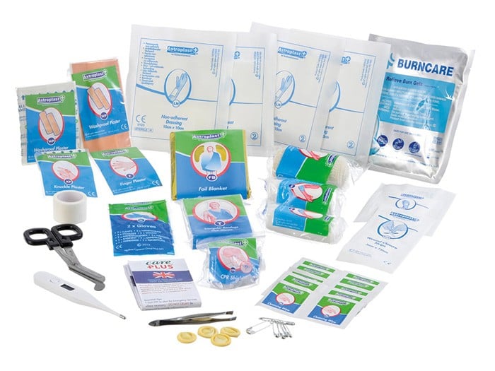 Σετ Πρώτων Βοηθειών Care Plus Αδιάβροχο | www.lightgear.gr
