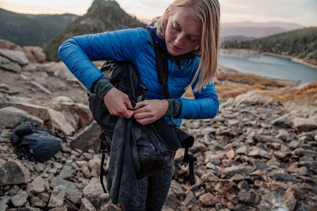 Πετσέτα Ultralight Nanofiber Matador Travel Small 39 x 39cm | www.lightgear.gr