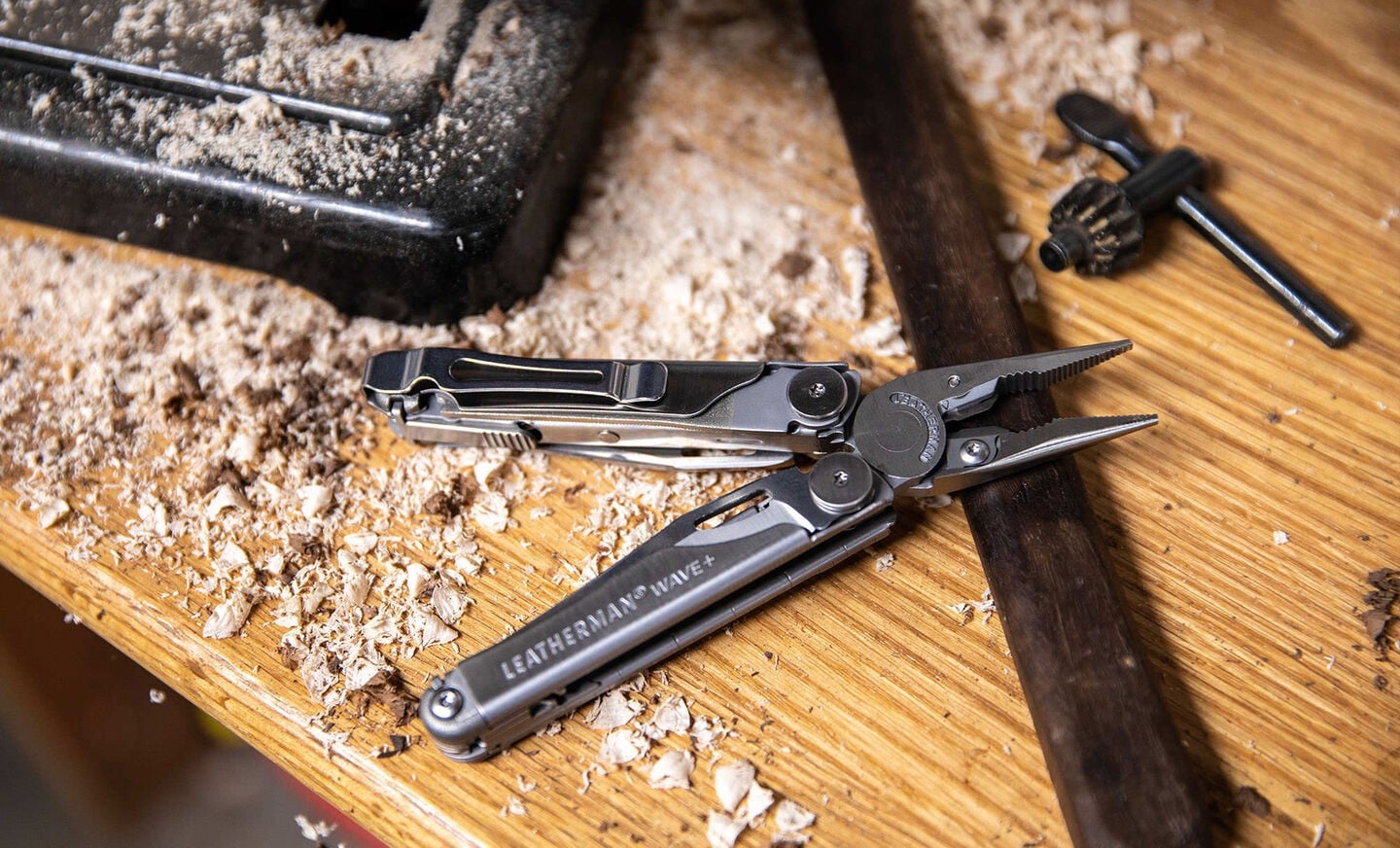 Πολυεργαλείο Leatherman WAVE Plus Black + Θήκη | www.lightgear.gr