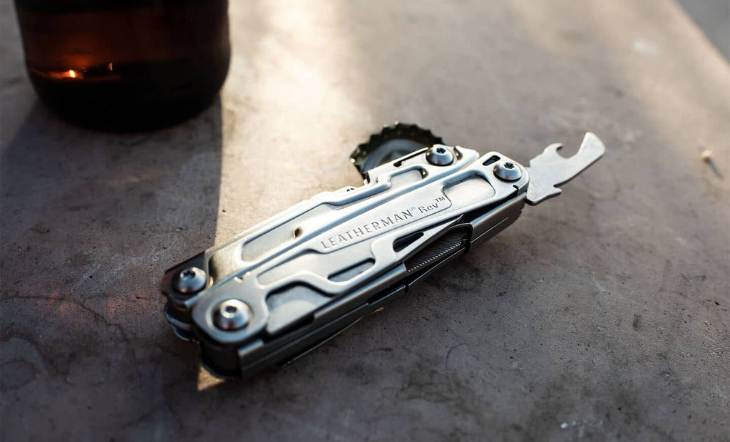 Πολυεργαλείο Leatherman REV | www.lightgear.gr