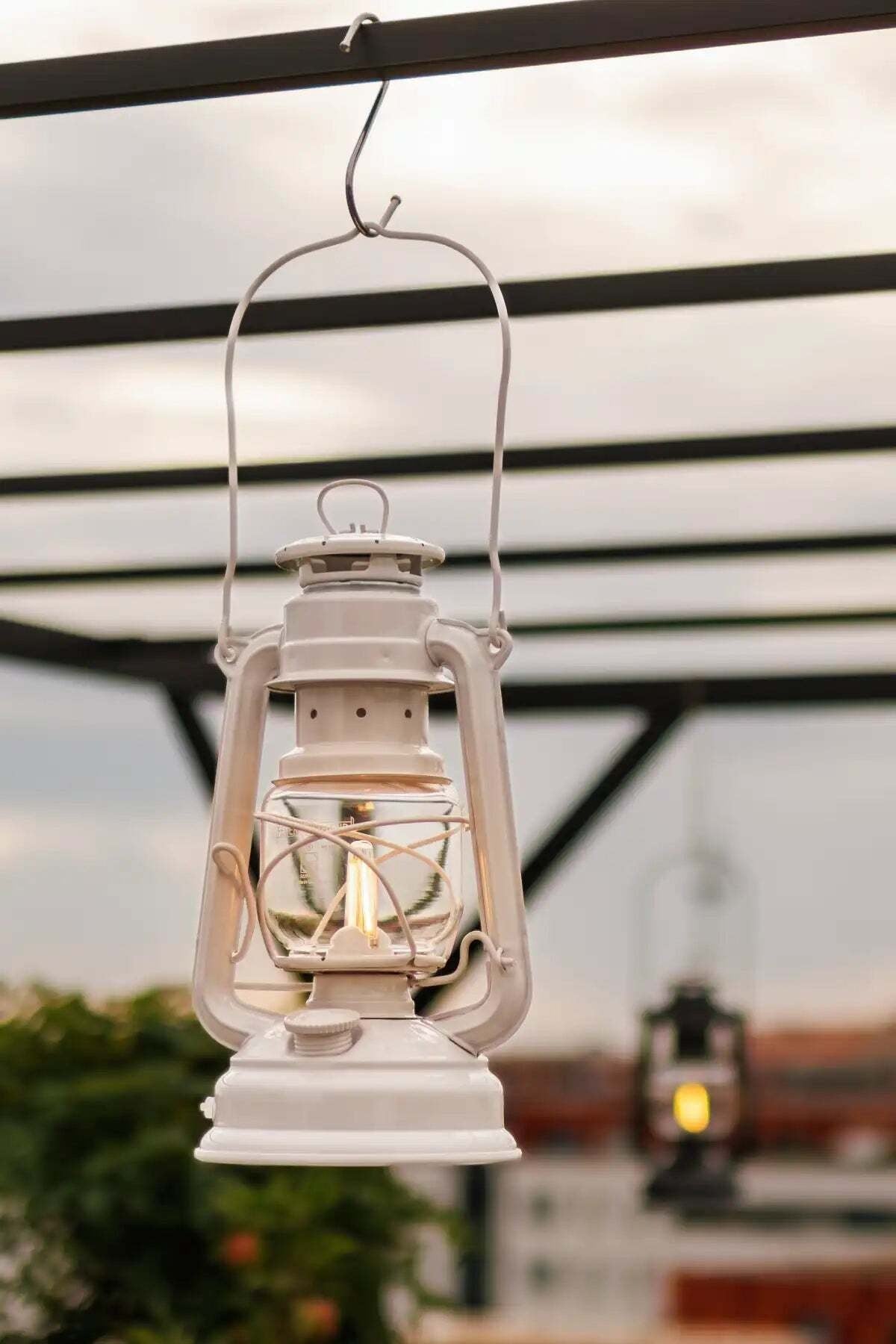 Λάμπα LED Feuerhand | www.lightgear.gr