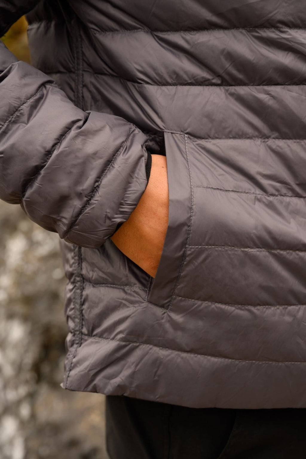 Ανδρικό Πουπουλένιο Μπουφάν Mac In A Sac Polar Reversible Μαύρο/Γκρι | www.lightgear.gr