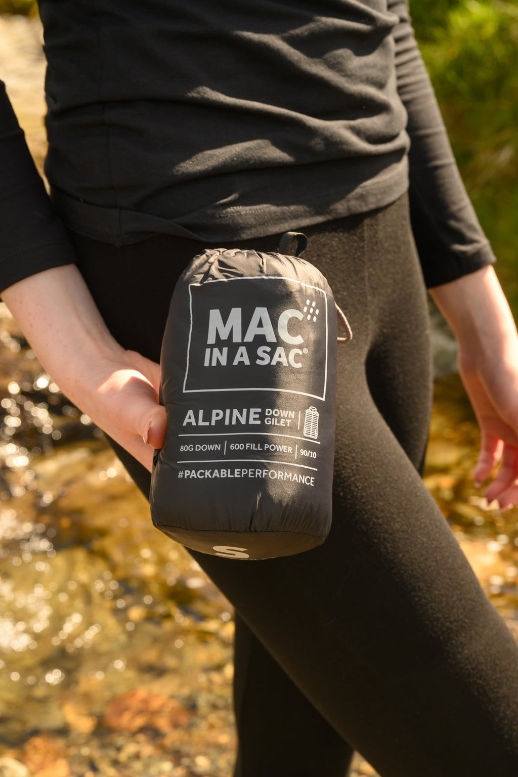 Γυναικείο Πουπουλένιο Γιλέκο Mac In A Sac Alpine Μαύρο | www.lightgear.gr