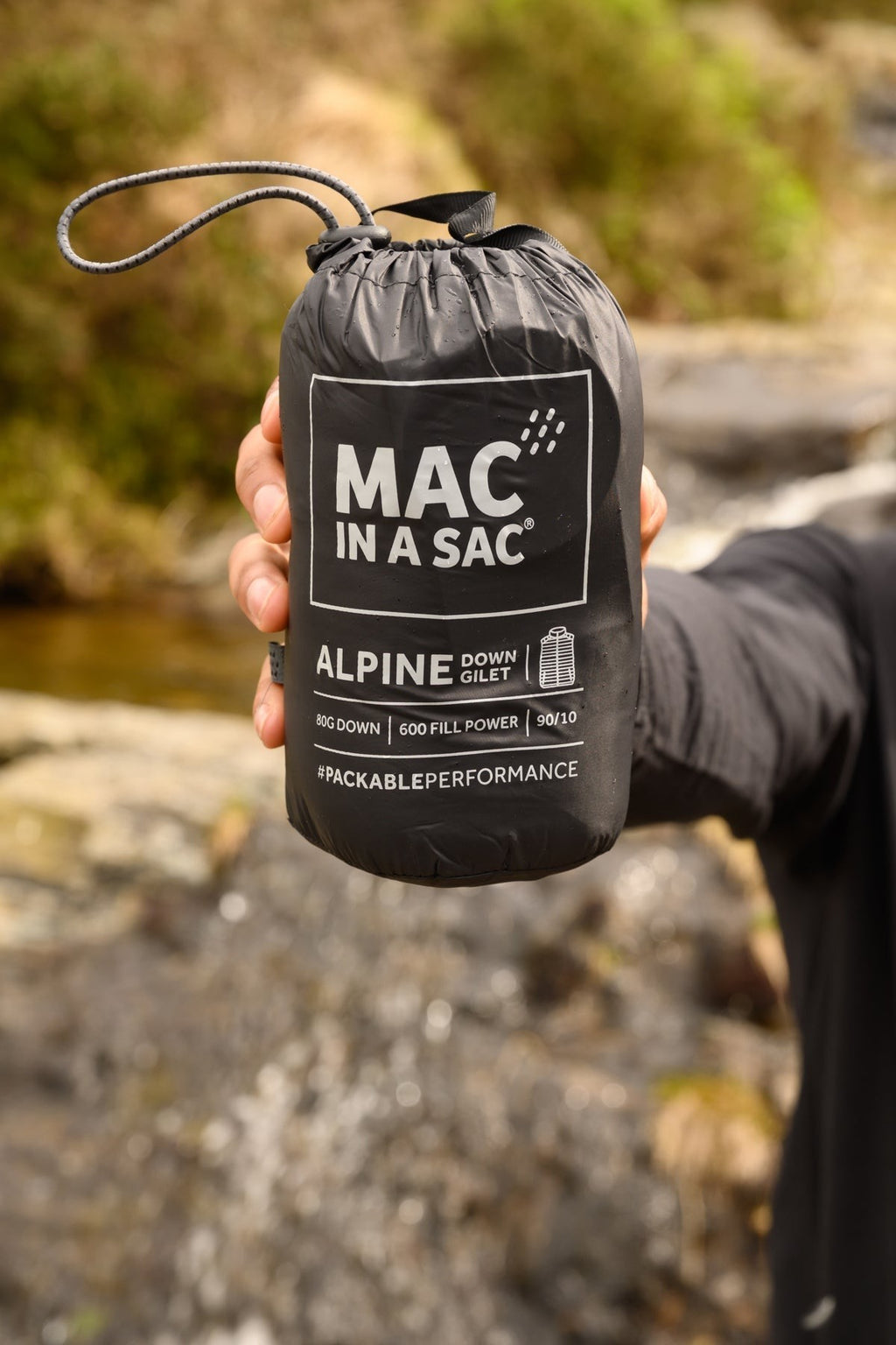 Ανδρικό Πουπουλένιο Γιλέκο Mac In A Sac Alpine Μαύρο | www.lightgear.gr