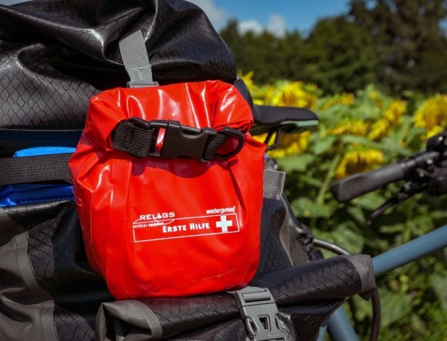 Αδιάβροχο Σετ Πρώτων Βοηθειών Basic Nature Plus | www.lightgear.gr