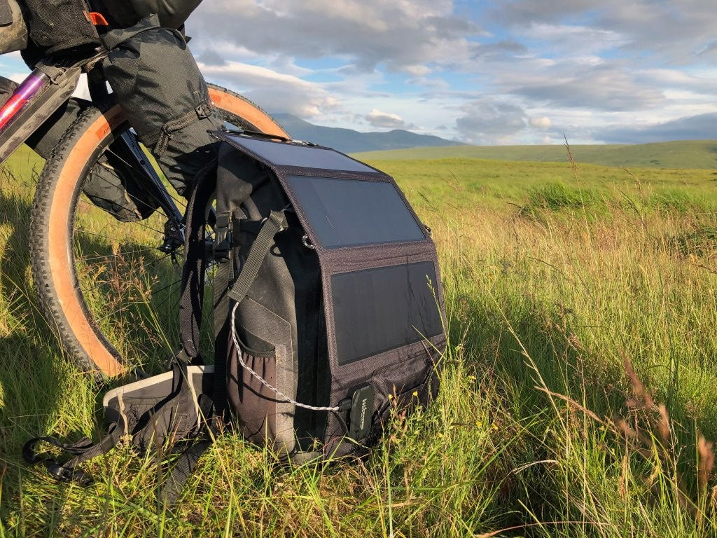 Αναδιπλούμενο Φωτοβολταϊκό Πάνελ Basic Nature Offroad 18V/21W | www.lightgear.gr