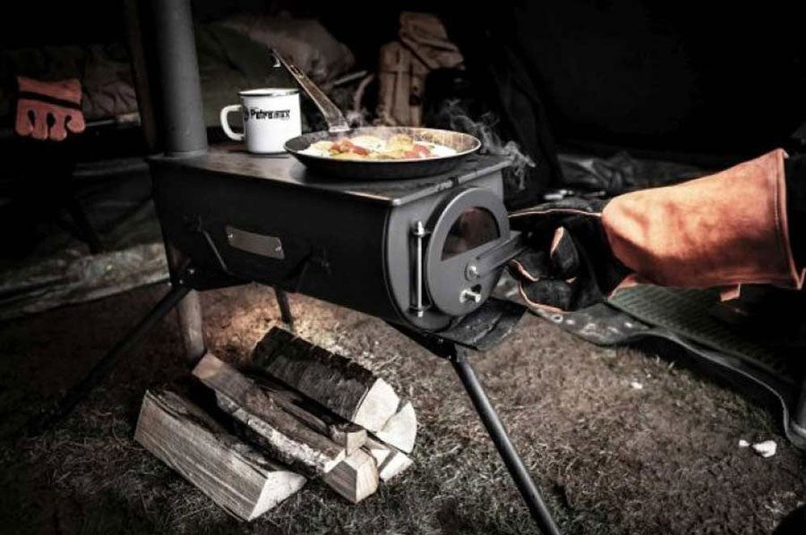 Ξυλόσομπα Petromax Loki2 | www.lightgear.gr