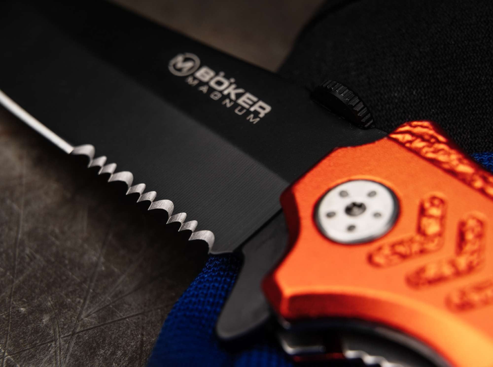 Διασωστικός Σουγιάς Boker Magnum EMS Rescue | www.lightgear.gr
