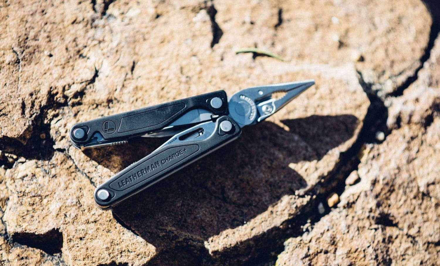 Πολυεργαλείο Leatherman CHARGE Plus + Bits + Θήκη | www.lightgear.gr