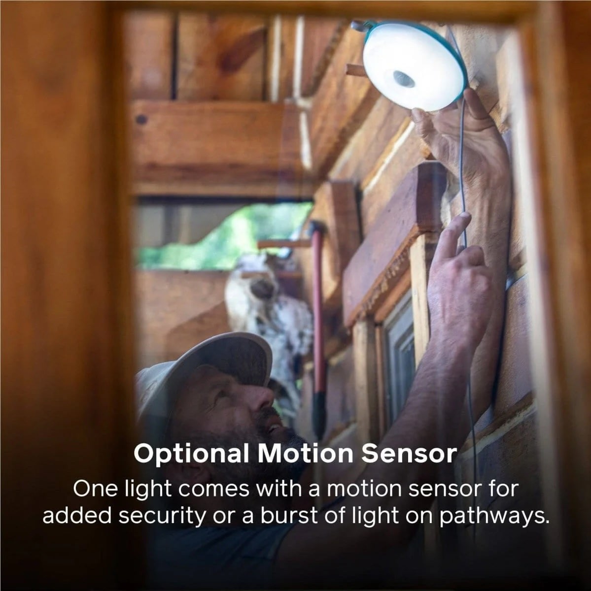 Ηλιακό Σύστημα Φωτισμού & Φόρτισης Biolite SolarHome 625 | www.lightgear.gr