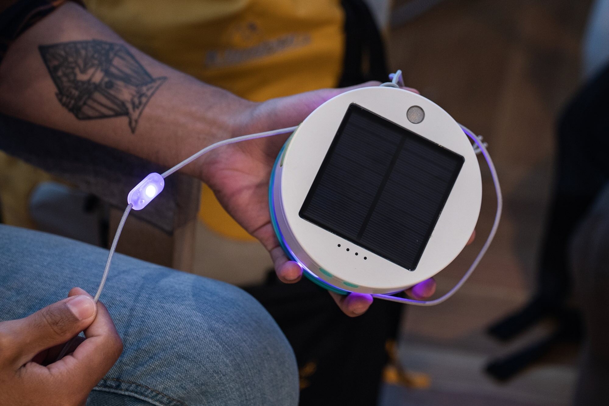 Φωτοβολταϊκή LED Γιρλάντα Πολύχρωμη 5,5m με USB Biolite Solar String | www.lightgear.gr