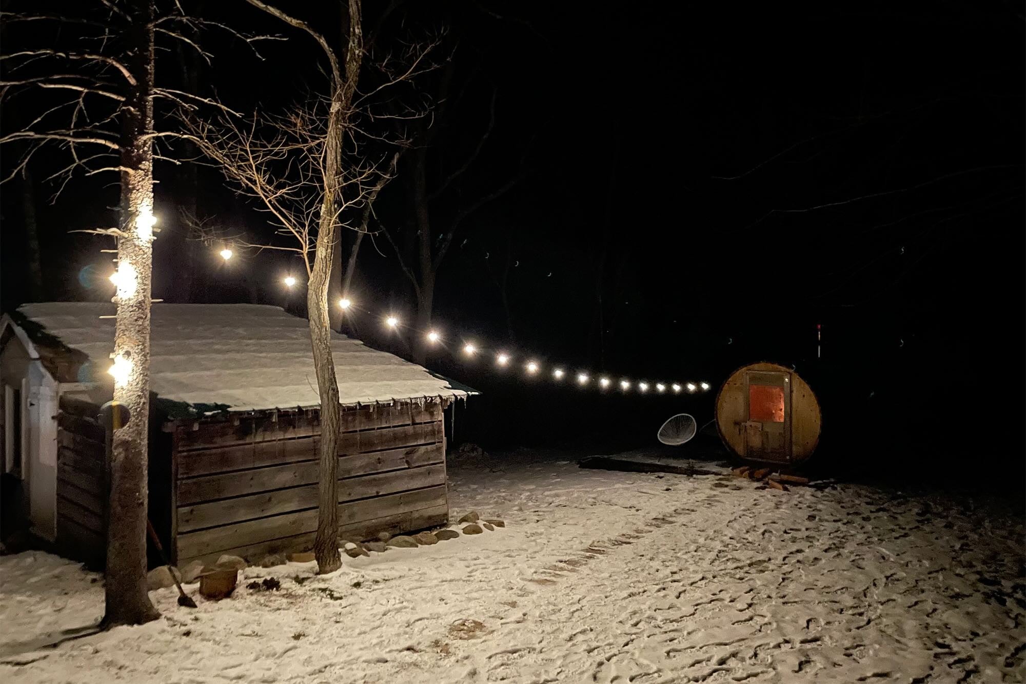 Φωτοβολταϊκή LED Γιρλάντα 13,5m με USB Biolite Solar String | www.lightgear.gr