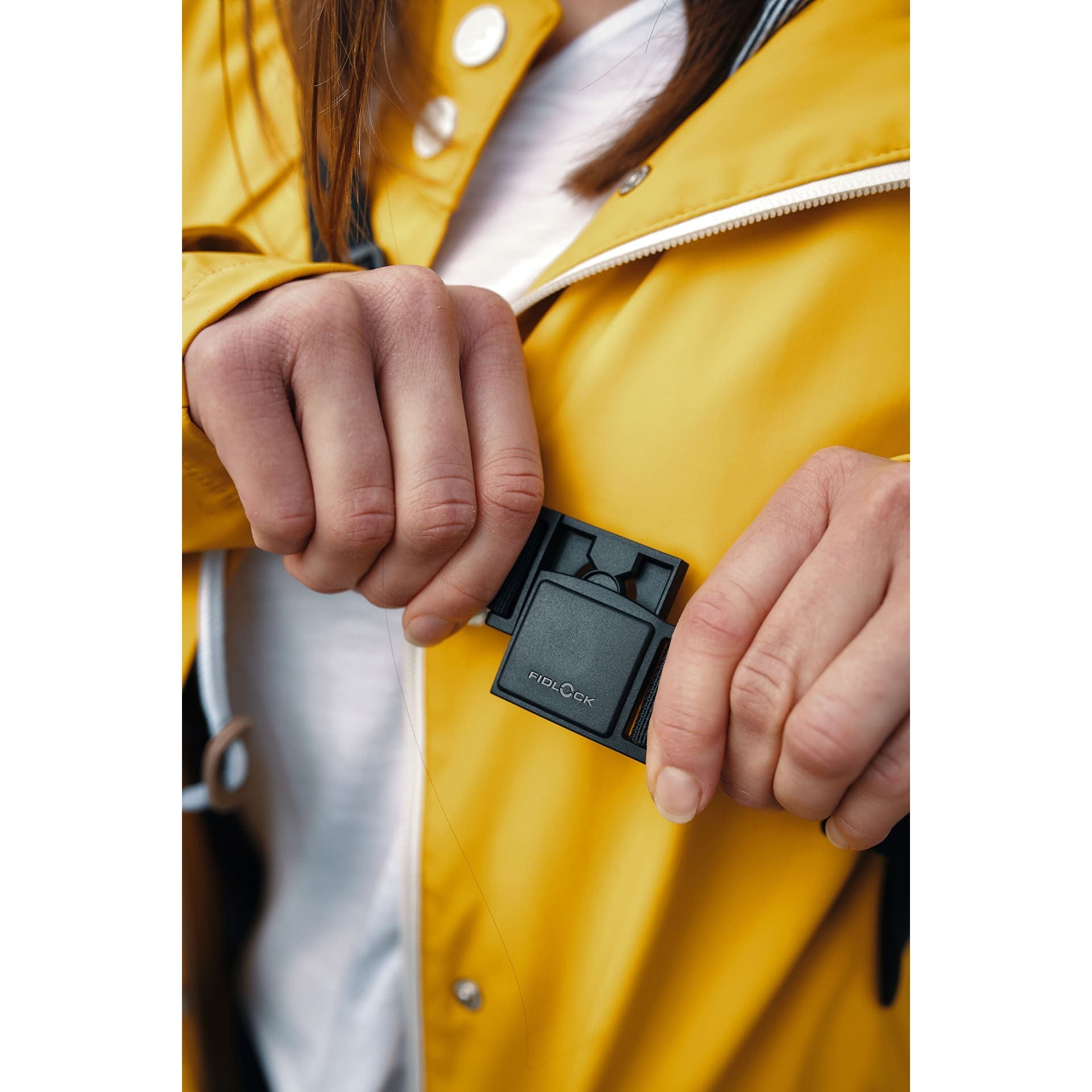 Αδιάβροχο Τσαντάκι Μέσης Fidlock | www.lightgear.gr