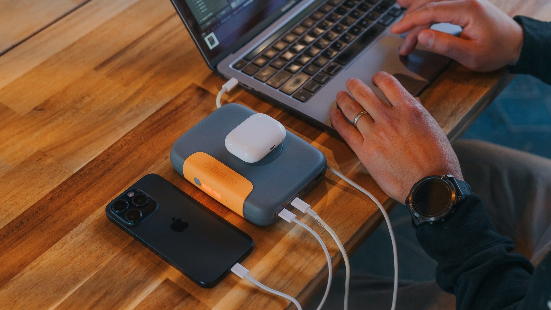 Powerbank Biolite Charge 100 MAX 25.000mAh | www.lightgear.gr