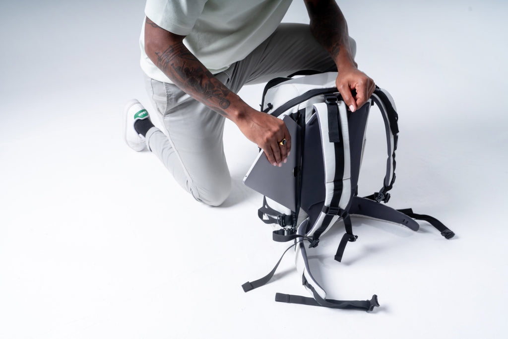 Σακίδιο Matador GlobeRider35 (white) | www.lightgear.gr
