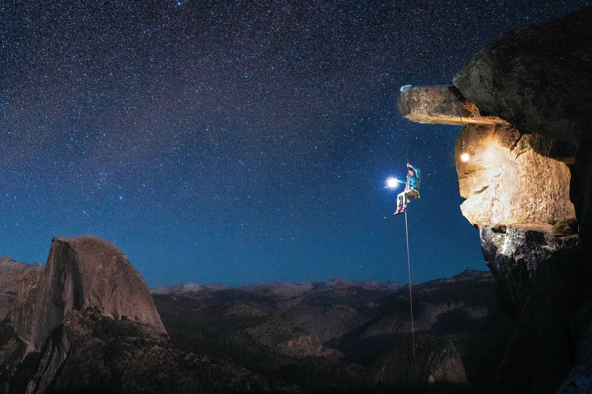 Φανάρι LED Biolite Luci Charge 150 | www.lightgear.gr