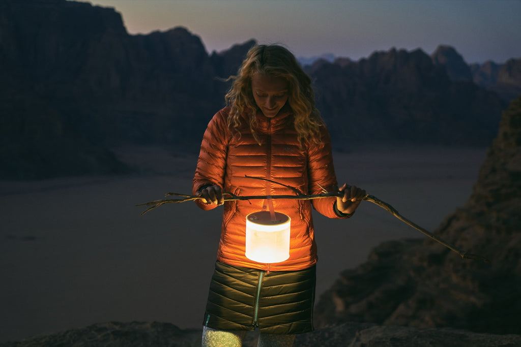 Φανάρι LED Biolite Luci Charge 360 | www.lightgear.gr