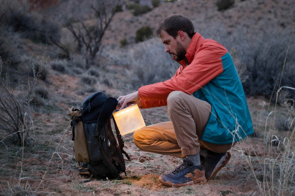 Φανάρι LED Biolite Luci Charge 360 | www.lightgear.gr
