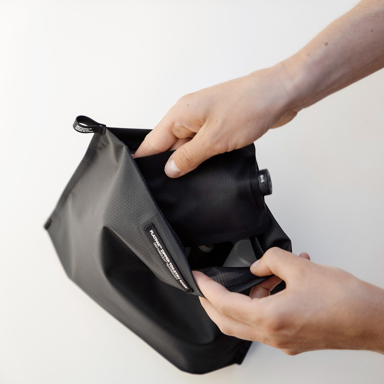 Αδιάβροχο Νεσεσέρ Matador Flatpak Zipper Toiletry Case | www.lightgear.gr
