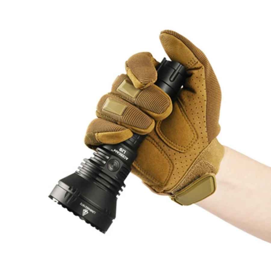 Φακός Μεγάλης Εμβέλειας Acebeam L19 2,0 Sft40 + Battery | www.lightgear.gr