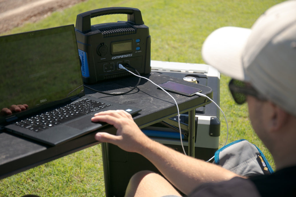 Φορητός Σταθμός Φόρτισης Companion Rover 40 Lithium | www.lightgear.gr