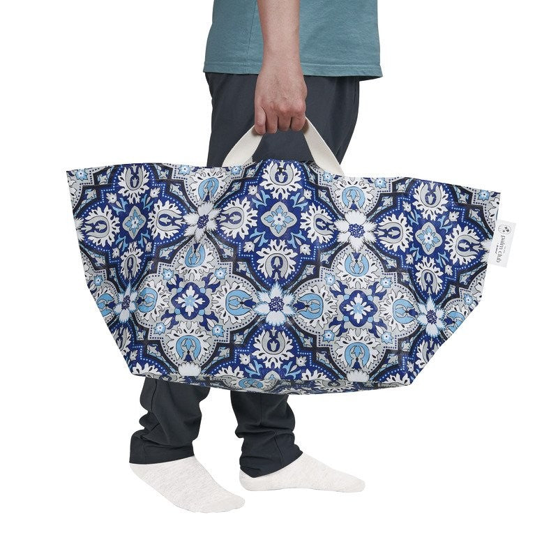 Τσάντα Παραλίας Oztrail Bells Beach Blue Palm Club 80x34x36 cm | www.lightgear.gr